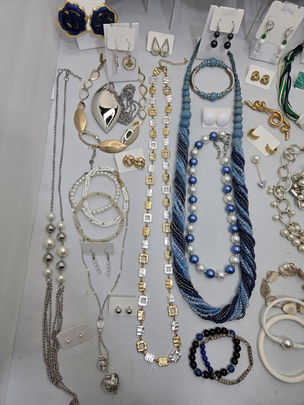 HUGE 47 pc Jewelry CHICO'S LIA SOPHIA MONET Vintage-Now LOT Necklaces Set blue - Picture 6 of 16